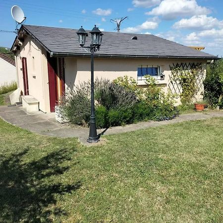Maison Charmante A Saint-Satur Avec Jardin Et Terrasse Exterior photo